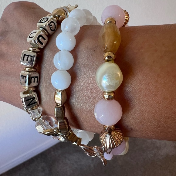 🐝Avon bracelets - Picture 5 of 10